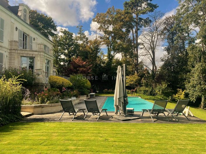 Image No.2-6 Bed House for sale