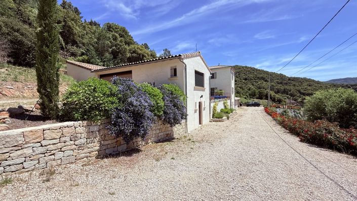 Image No.11-5 Bed House for sale