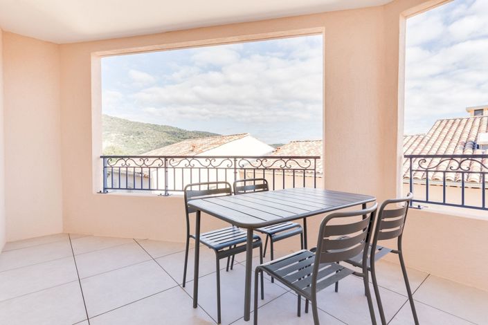 Image No.3-3 Bed Apartment for sale