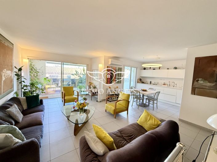 Image No.2-3 Bed Apartment for sale