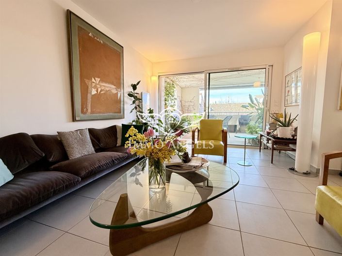 Image No.3-3 Bed Apartment for sale