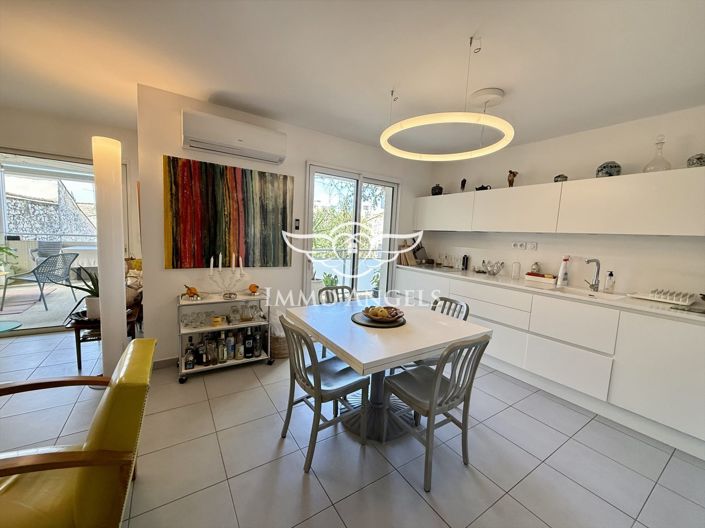 Image No.4-3 Bed Apartment for sale