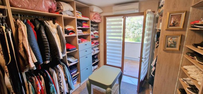 Image No.15-3 Bed House for sale