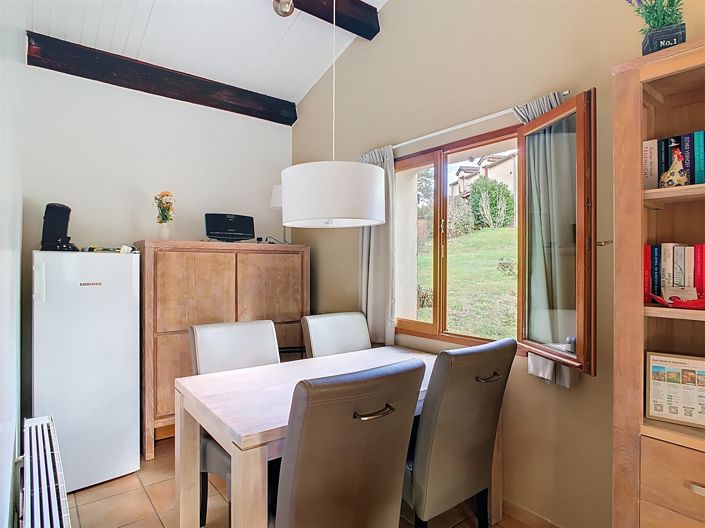 Image No.7-2 Bed House for sale