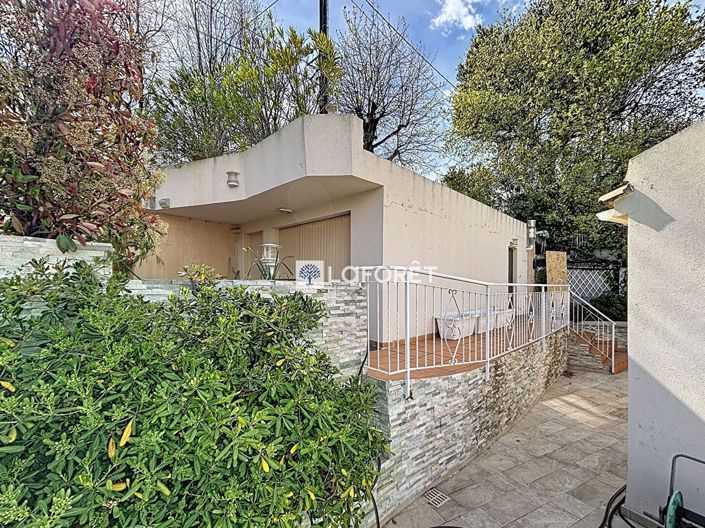 Image No.3-3 Bed House for sale