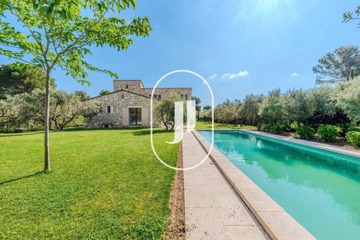 Image No.12-4 Bed House for sale