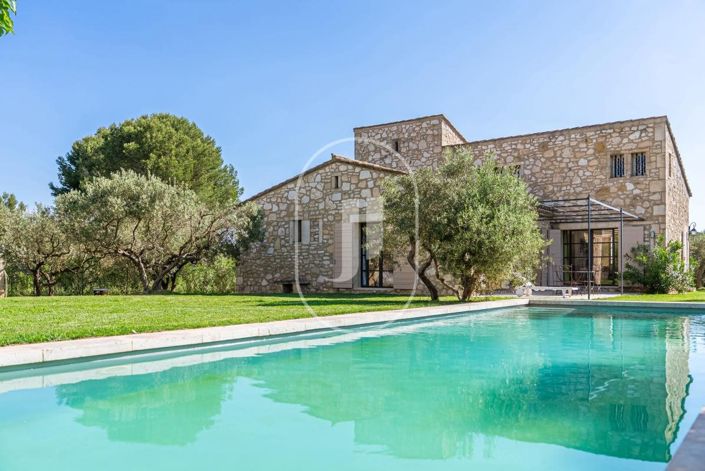 Image No.3-4 Bed House for sale