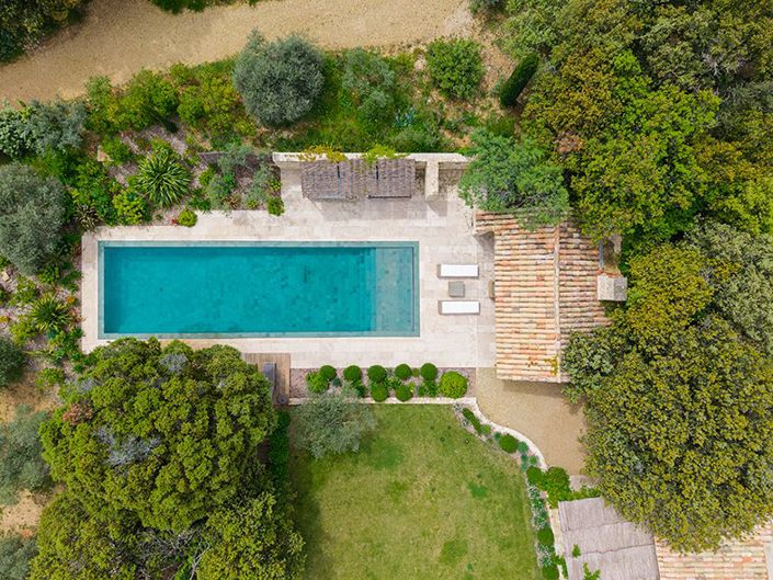 Image No.6-5 Bed Property for sale