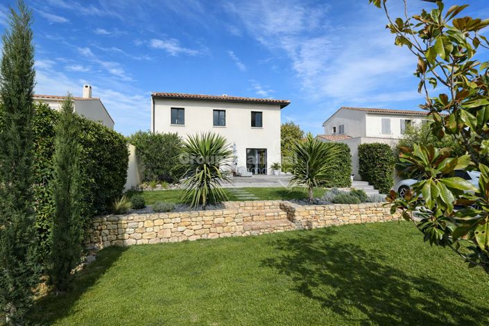 Image No.2-Propriété de 3 chambres à vendre à Châteauneuf-du-Pape