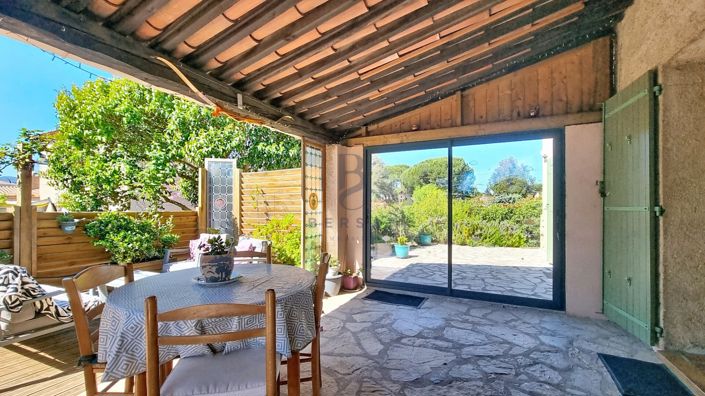 Image No.17-3 Bed House for sale