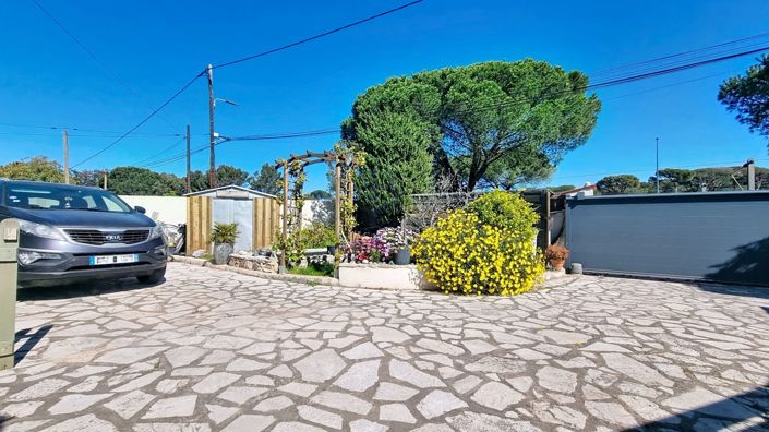 Image No.4-3 Bed House for sale