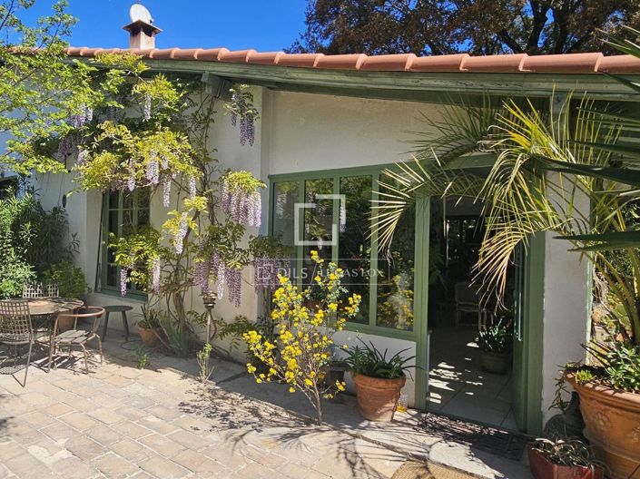 Image No.11-5 Bed House for sale