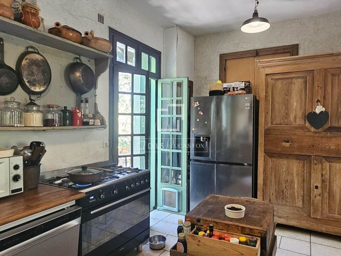 Image No.18-5 Bed House for sale