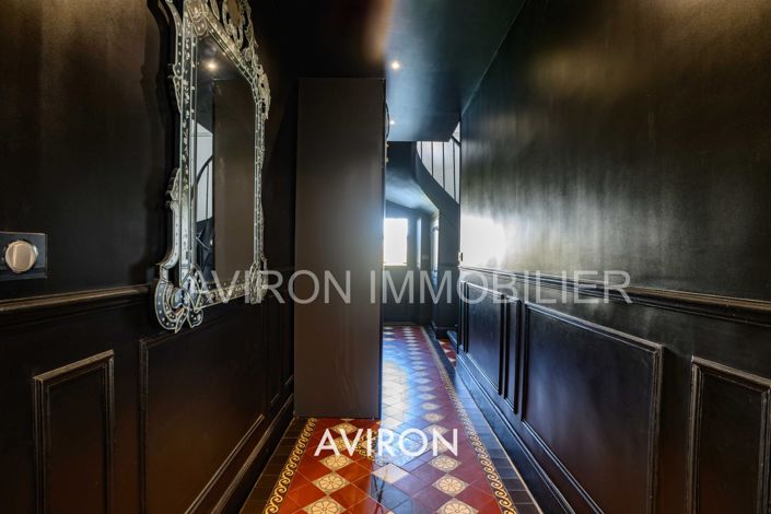 Image No.11-5 Bed House for sale