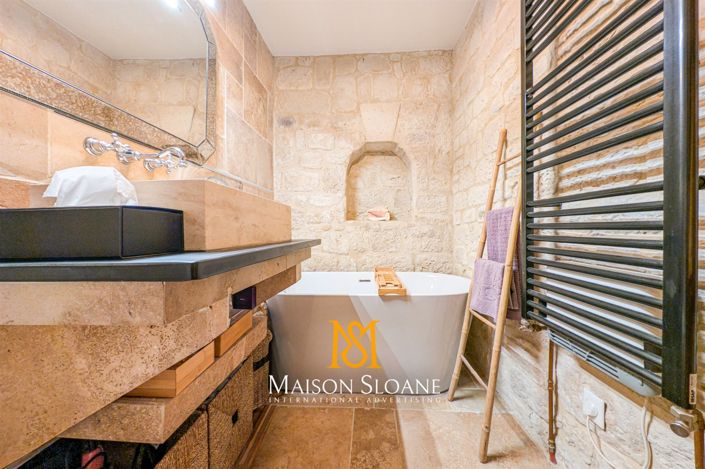 Image No.20-5 Bed House for sale