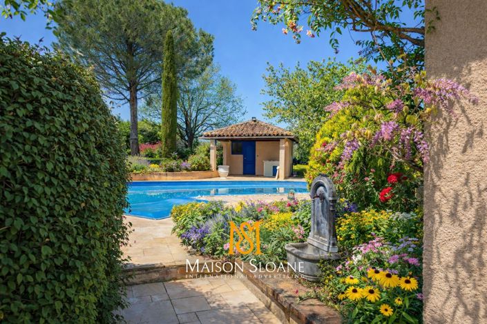 Image No.25-5 Bed House for sale