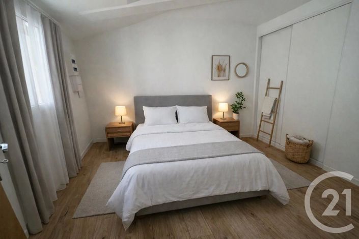 Image No.3-1 Bed House for sale