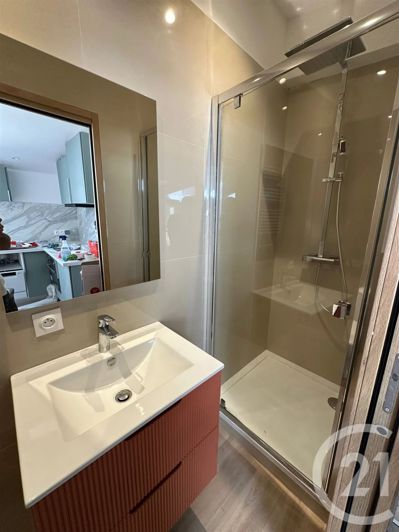 Image No.4-1 Bed House for sale