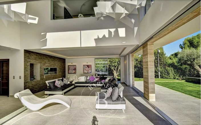 Image No.3-House for sale