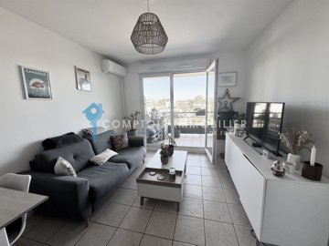 1 - Nîmes, Apartment