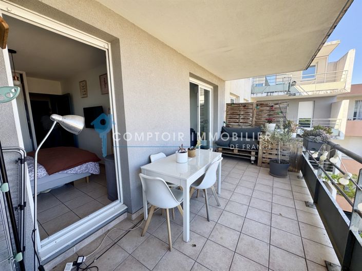 Image No.2-Appartement de 1 chambre à vendre à Nîmes