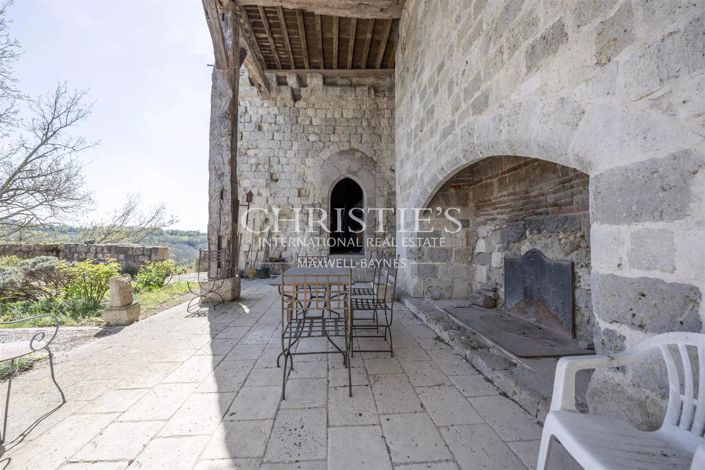 Image No.10-7 Bed House for sale