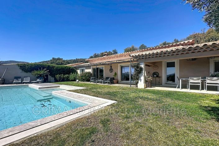 Image No.3-3 Bed House for sale