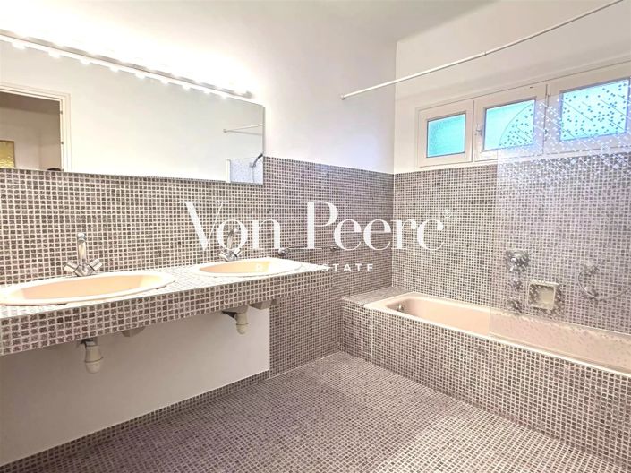 Image No.7-Maison de 4 chambres à vendre à Villeneuve-lès-Avignon