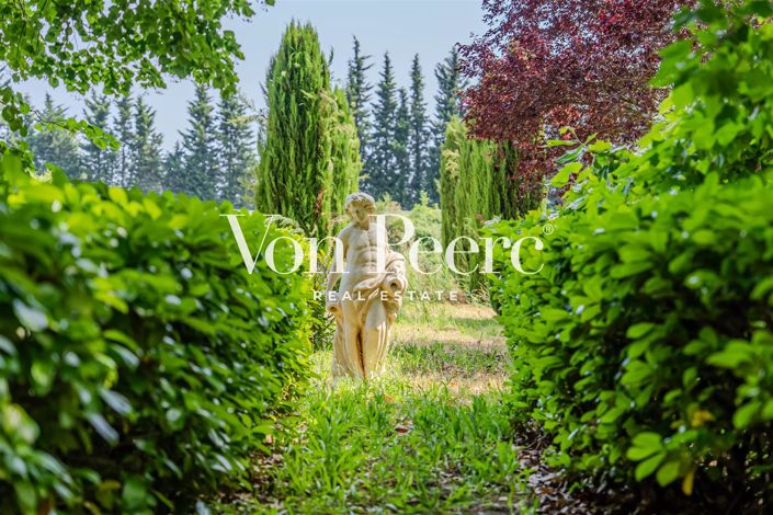 Image No.2-4 Bed House for sale