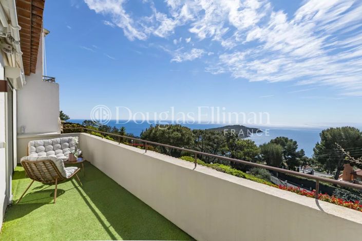 Image No.9-3 Bed Apartment for sale