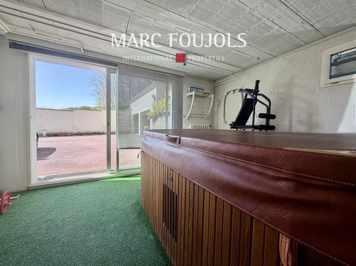 Image No.30-5 Bed House for sale