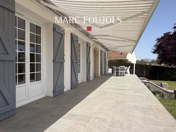 Image No.6-5 Bed House for sale