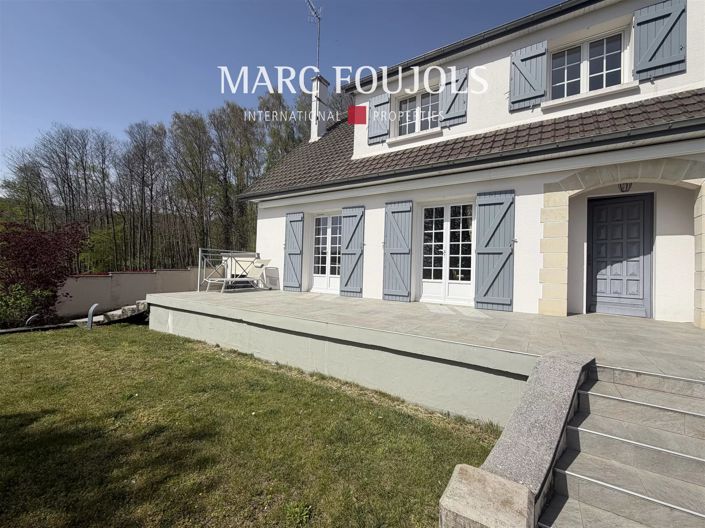 Image No.9-5 Bed House for sale