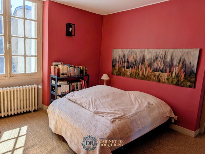 Image No.17-5 Bed Apartment for sale