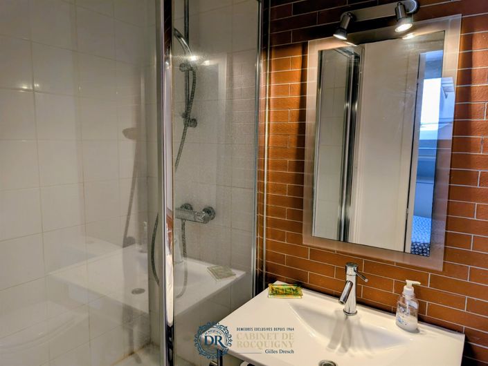 Image No.27-5 Bed Apartment for sale