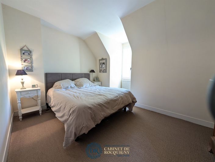 Image No.21-4 Bed House for sale