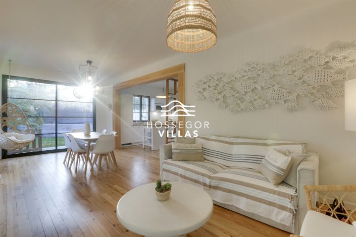 Image No.11-3 Bed House for sale