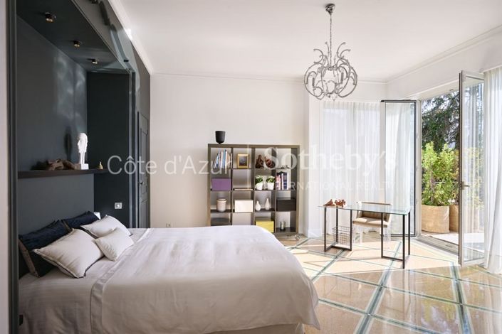 Image No.14-7 Bed House for sale