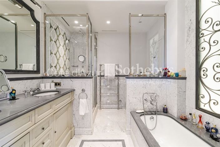 Image No.14-6 Bed Apartment for sale