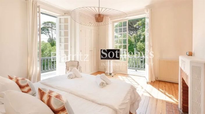 Image No.12-Propriété de 7 chambres à vendre à Biarritz