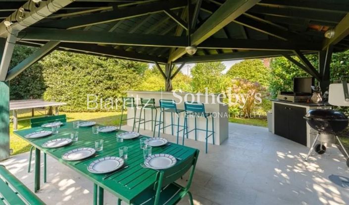 Image No.4-Propriété de 7 chambres à vendre à Biarritz