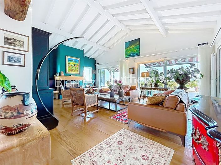 Image No.5-Maison de 5 chambres à vendre à Larressore