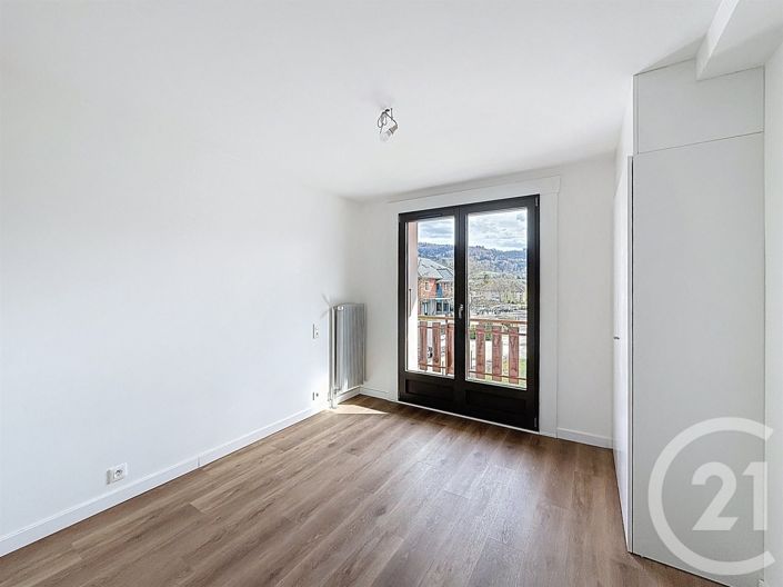 Image No.7-3 Bed Apartment for sale