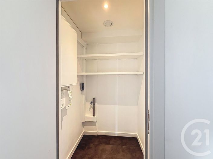 Image No.9-3 Bed Apartment for sale