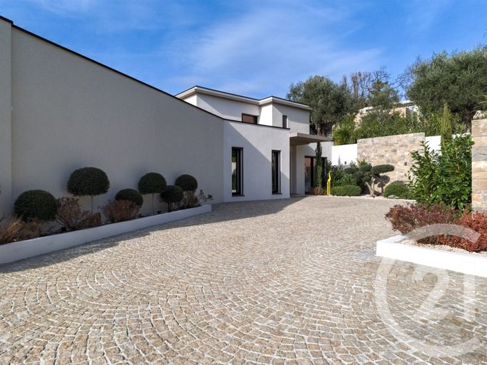 Image No.13-5 Bed House for sale