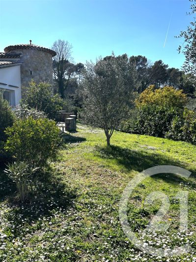 Image No.17-3 Bed House for sale