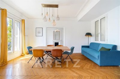 1 - Paris, Apartment
