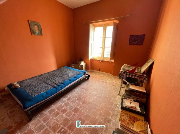 Image No.29-House for sale