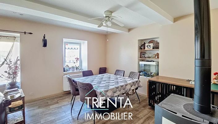 Image No.10-4 Bed House for sale