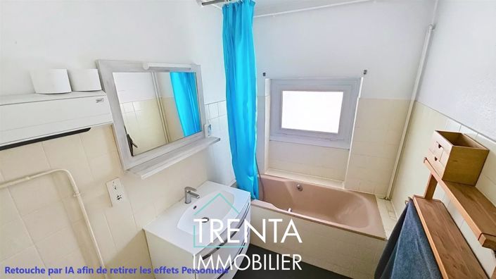 Image No.19-4 Bed House for sale